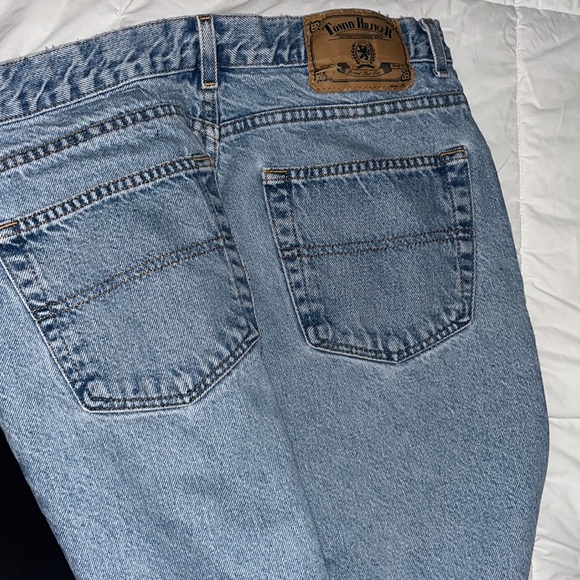 Vintage 80’s Tommy Hilfiger Denim shorts size 35waist - Picture 5 of 8